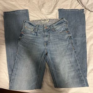 Women’s Ariat jeans